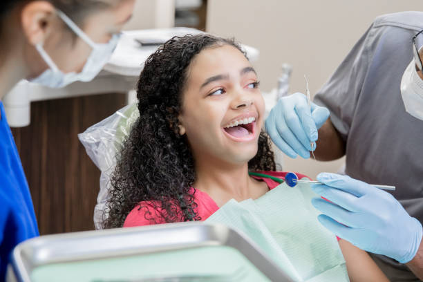 Best Emergency Dental Services for Seniors in Halfway House, PA